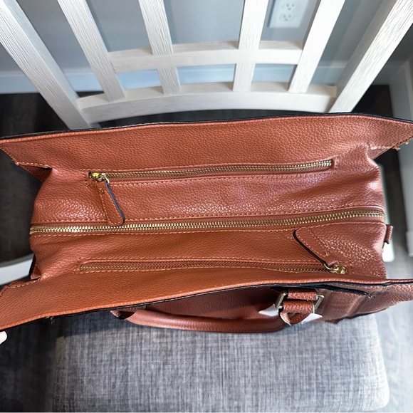 STEVE MADDEN NWT SHOULDER BAG D0324125 COGNAC BVOL - Picture 10 of 16